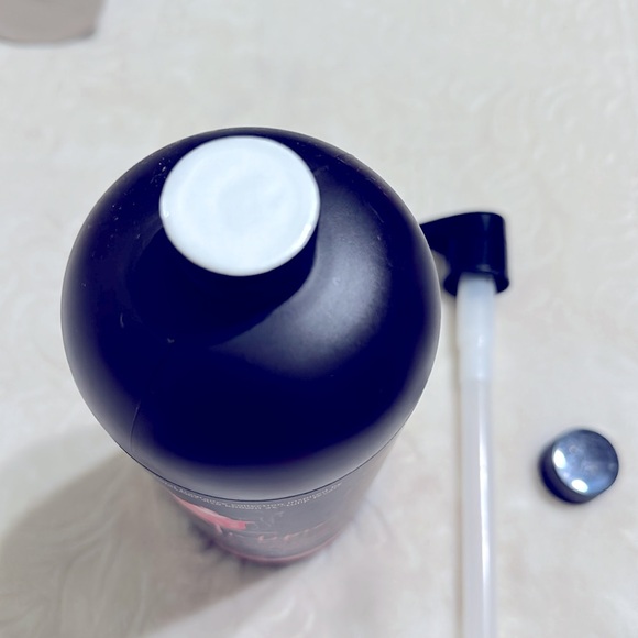 Tulipia Pink Vanilla Cream Flower Powered Volumizing Conditioner-new,sealed - Picture 2 of 2